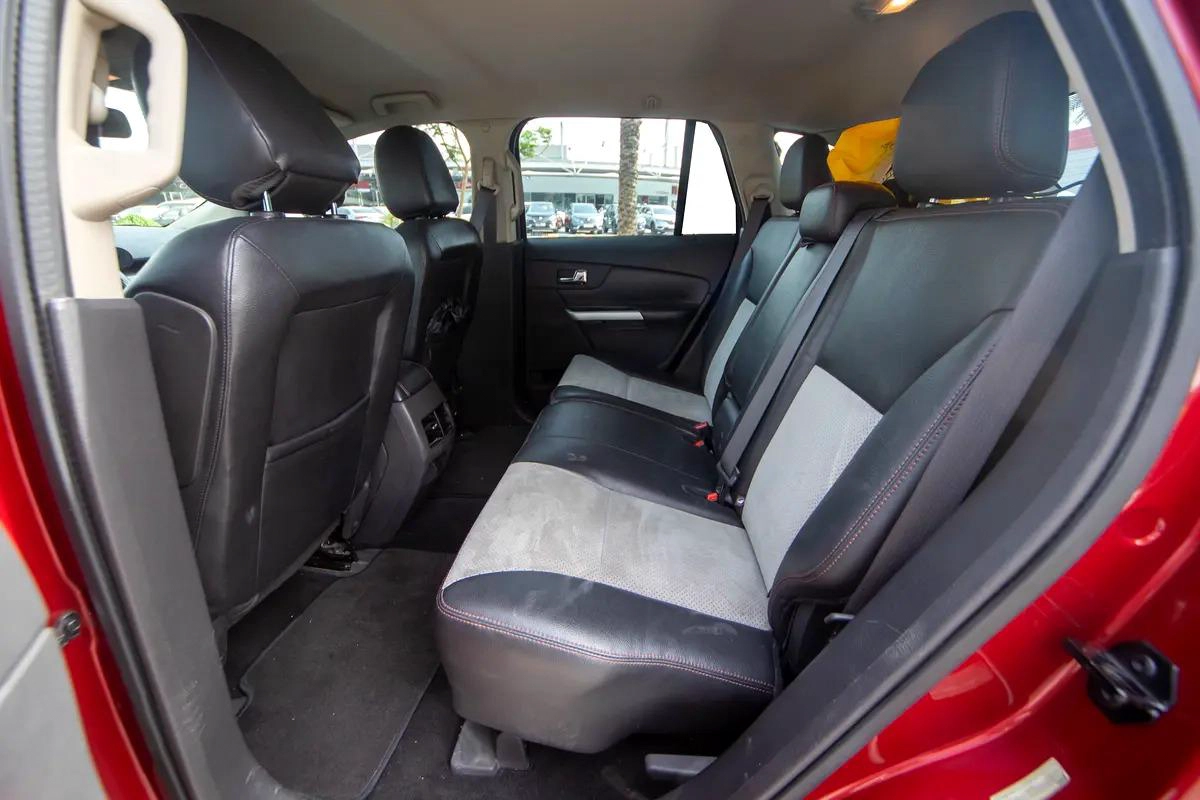 Ford Edge SEL AWD 2014 GCC 2 keys price included registration and insurance-10-10