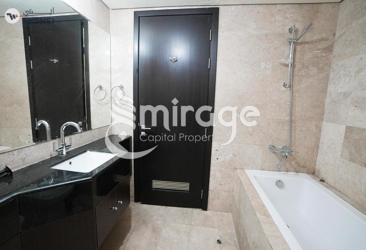 APARTMENT FOR SALE IN OCEAN TERRACE, MARINA SQUARE-4-4