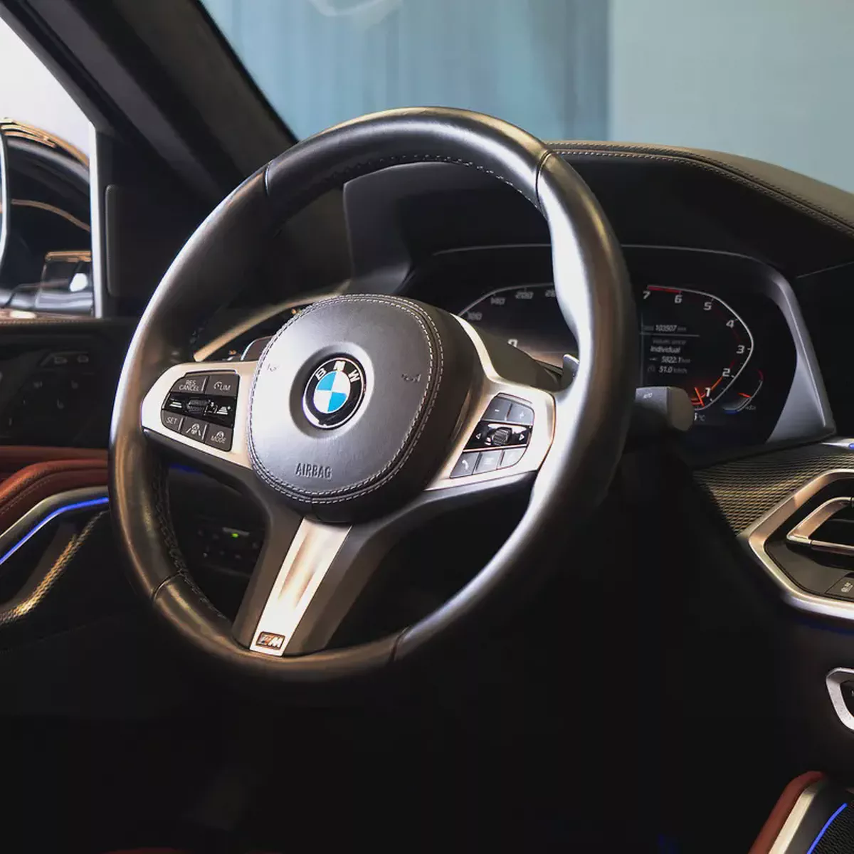 AED 4,024 p.m • 0% Downpayment • X6 xDrive40i M Sport • Agency Warranty and Service Package-10-10