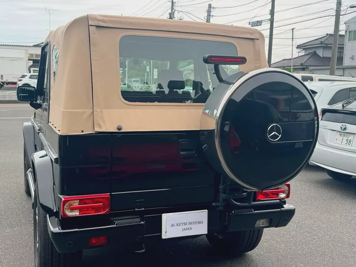 Pristine 2004 Mercedes-Benz G 320 | Japanese Specs | Low Mileage | Collector Condition-4-4