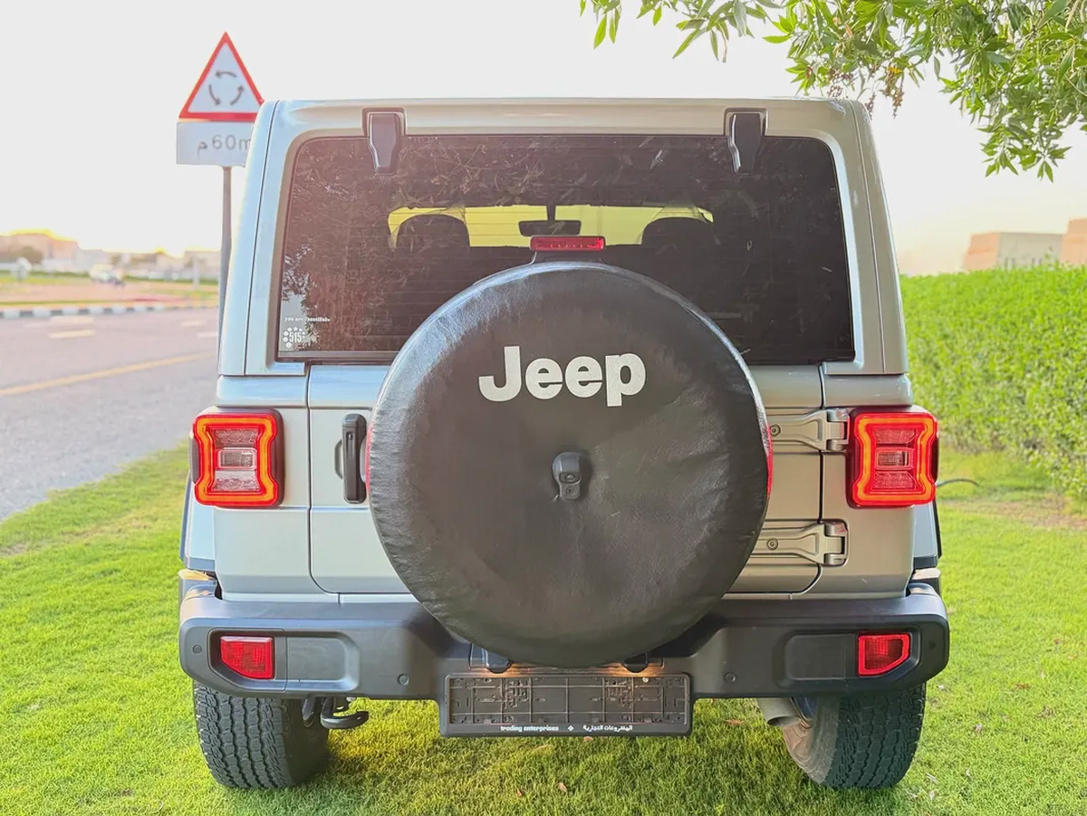 2023 Jeep Wrangler Sahara - GCC Specs - Perfect Condition-4-4