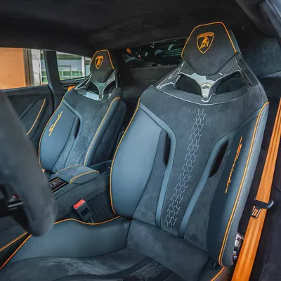 Lamborghini Huracan Sterrato 2024 - Off-Road Edition(  60th Anniversary)  DONE ONLY 500KM-10