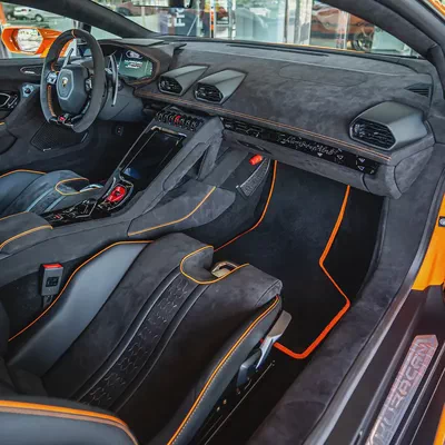 Lamborghini Huracan Sterrato 2024 - Off-Road Edition(  60th Anniversary)  DONE ONLY 500KM-12