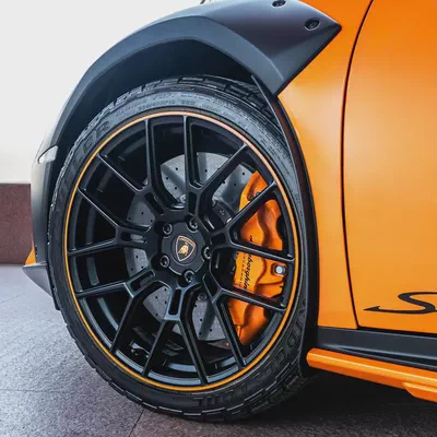 Lamborghini Huracan Sterrato 2024 - Off-Road Edition(  60th Anniversary)  DONE ONLY 500KM-19