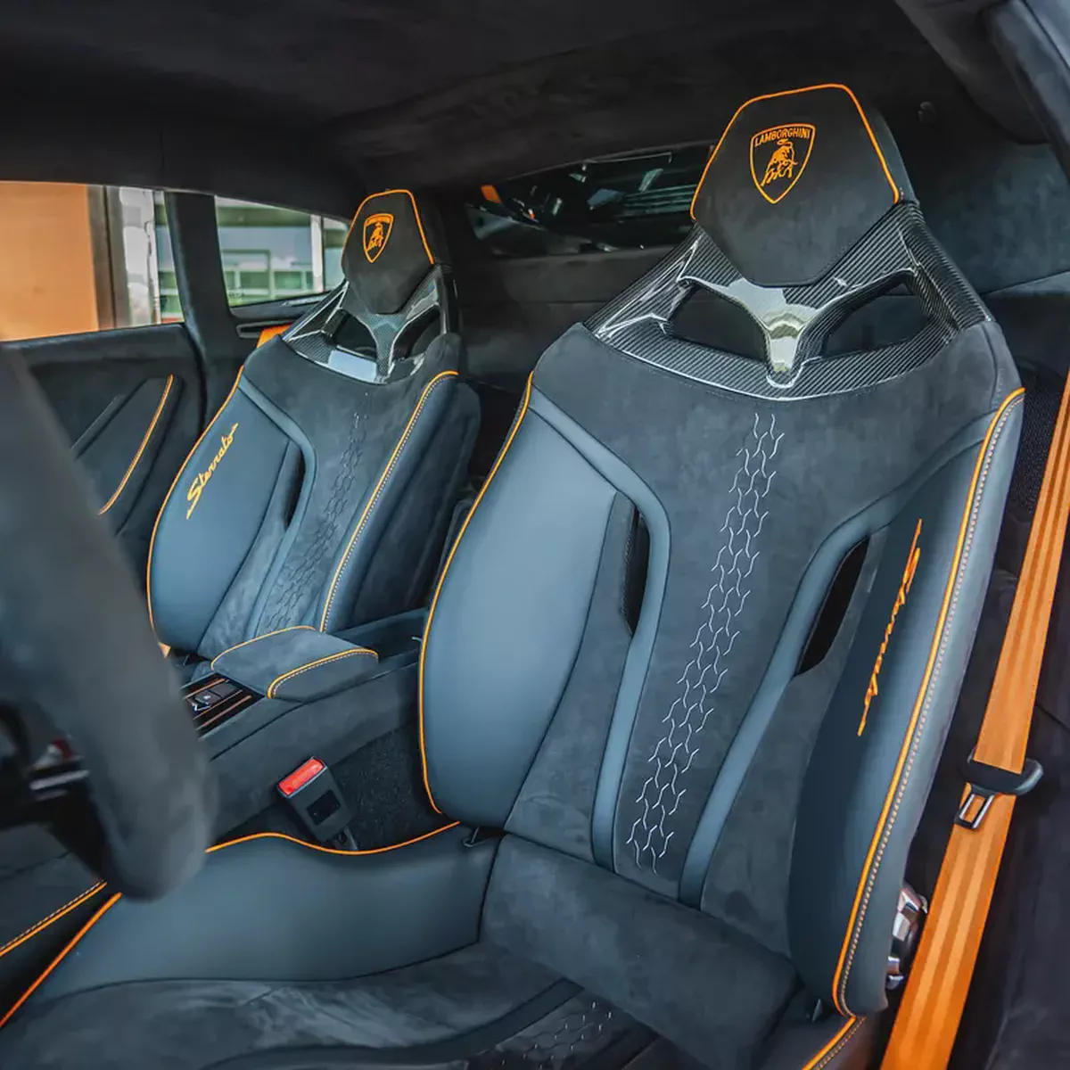 Lamborghini Huracan Sterrato 2024 - Off-Road Edition( 60th Anniversary) DONE ONLY 500KM-10-10