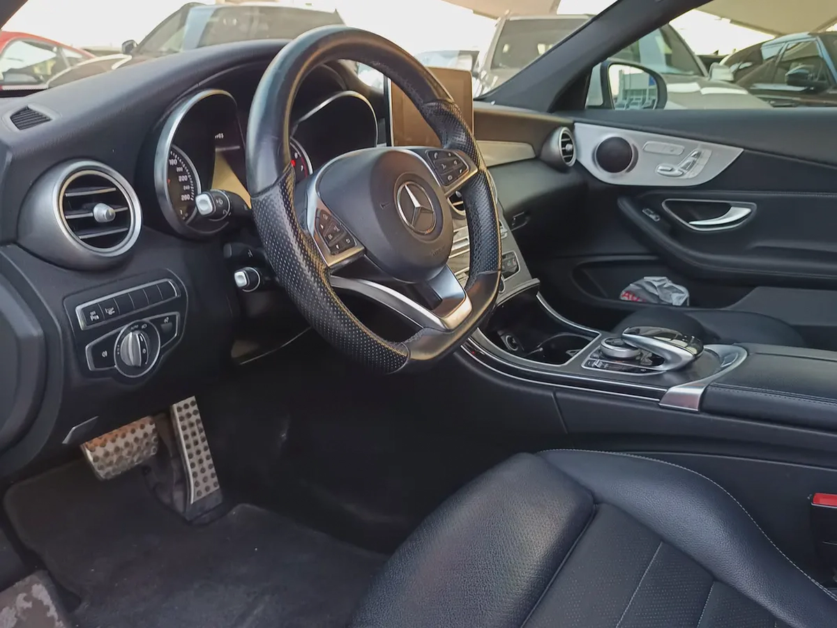 2018 Mercedes-Benz C-Class C200 Coupe - Korean Specs - Excellent Condition-7-7