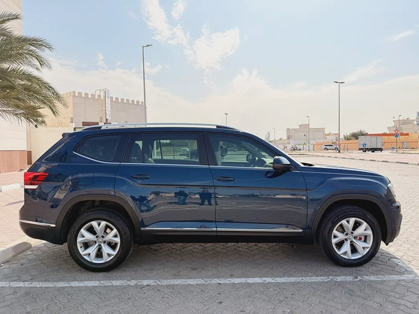 Volkswagen Teramont SE V6 3.6 2019 Model GCC Specs With Full Service History In Perfect Condition