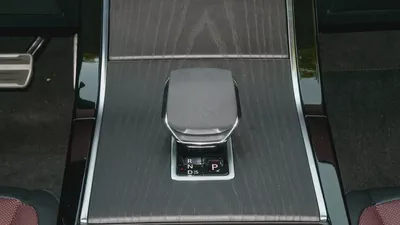 RANGE ROVER EVOQUE SE P250 DYNAMIC 2025!! BRAND NEW CAR!! MENTIONED PRICE IS FOR EXPORT ONLY-9
