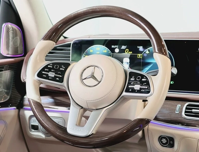 Mercedes Benz GLS 600 Maybach-GCC-Full Service History-VIP Seats-High Specs-Luxury SUV-19