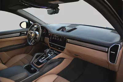 2021 Porsche Cayenne S Coupe - GCC Specs - Excellent Condition-8