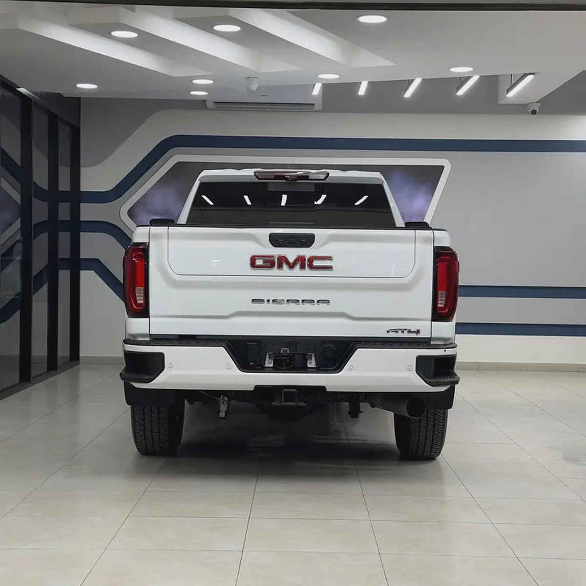 2022 GMC Sierra 2500 HD AT4 - DIESEL-4-4