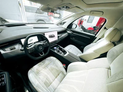 2024 Zeekr 009 Grand Ultra Luxury 4-seater MPV Electric // EMI Starts from 5,800 AED-4
