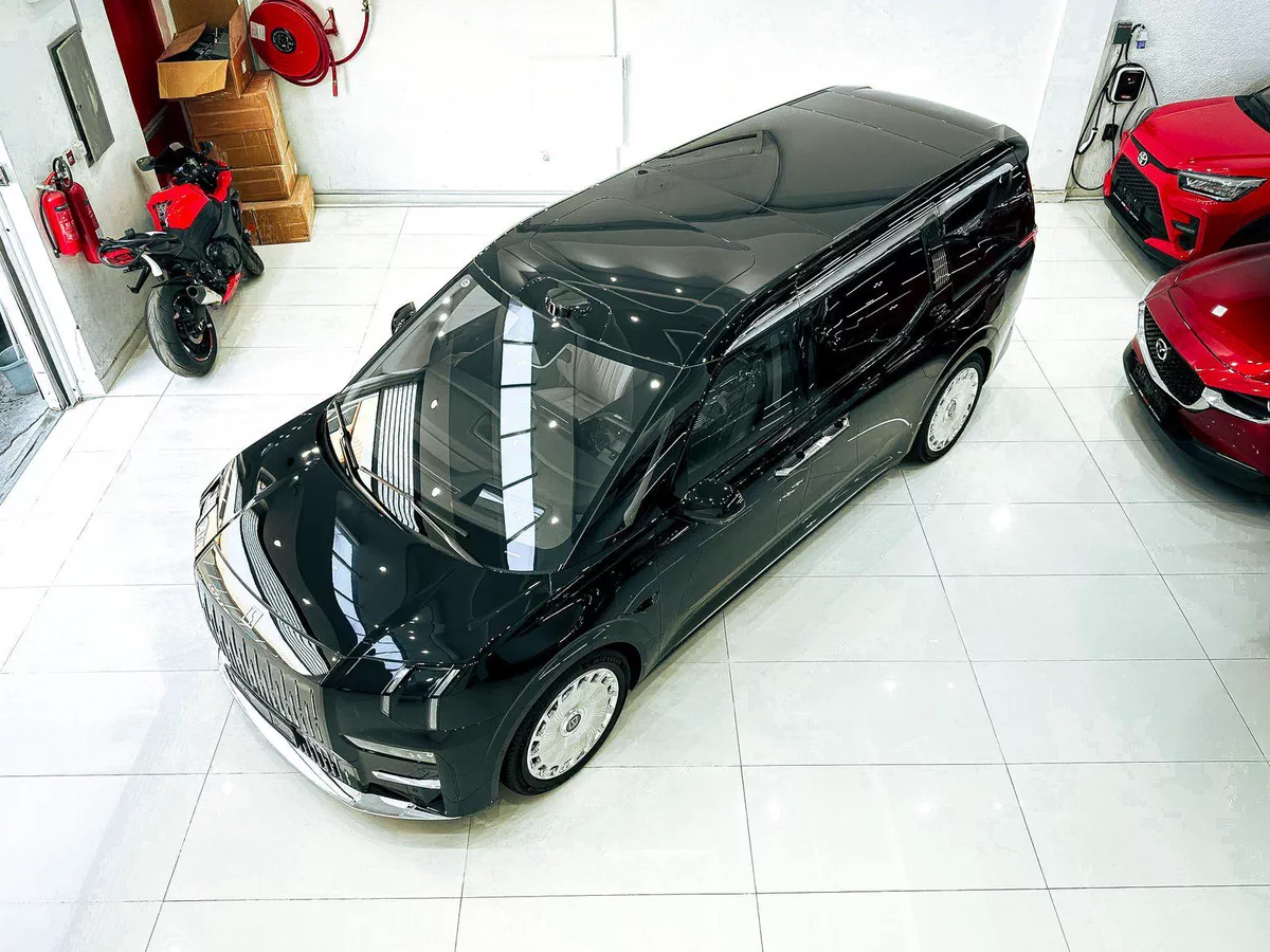2024 Zeekr 009 Grand Ultra Luxury 4-seater MPV Electric // EMI Starts from 5,800 AED-2-2