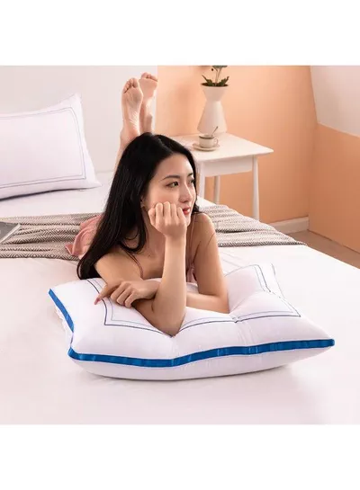 Divo Excellence Soft & Supportive Bed Pillow – 900g A practical choice for bedrooms and guest rooms, this 900g pillow offers comfortable cushioning and reliable support. The 44×72cm dimensions provide ample space while the reusable carrying bag adds convenience.-0