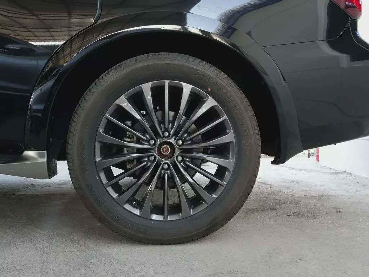 2024 INFINITI QX80 LUXURY SENSORY PROACTIVE 5.6L V8 4WD 8-SEATS BRAND NEW 0KM-18-18
