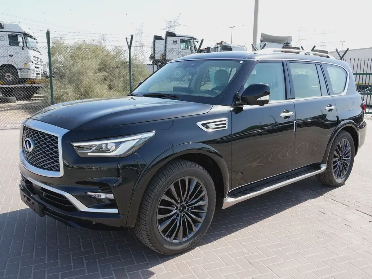 2024 INFINITI QX80 LUXURY SENSORY PROACTIVE 5.6L V8 4WD 8-SEATS BRAND NEW 0KM