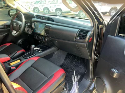Toyota Hilux GLS 2019 Toyota Hilux Modified - 2.7L V4 GCC- AWD 4x4- Rear Camera - Push start - Patrol --12