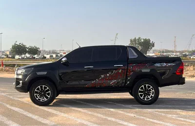 Toyota Hilux GLS 2019 Toyota Hilux Modified - 2.7L V4 GCC- AWD 4x4- Rear Camera - Push start - Patrol --3