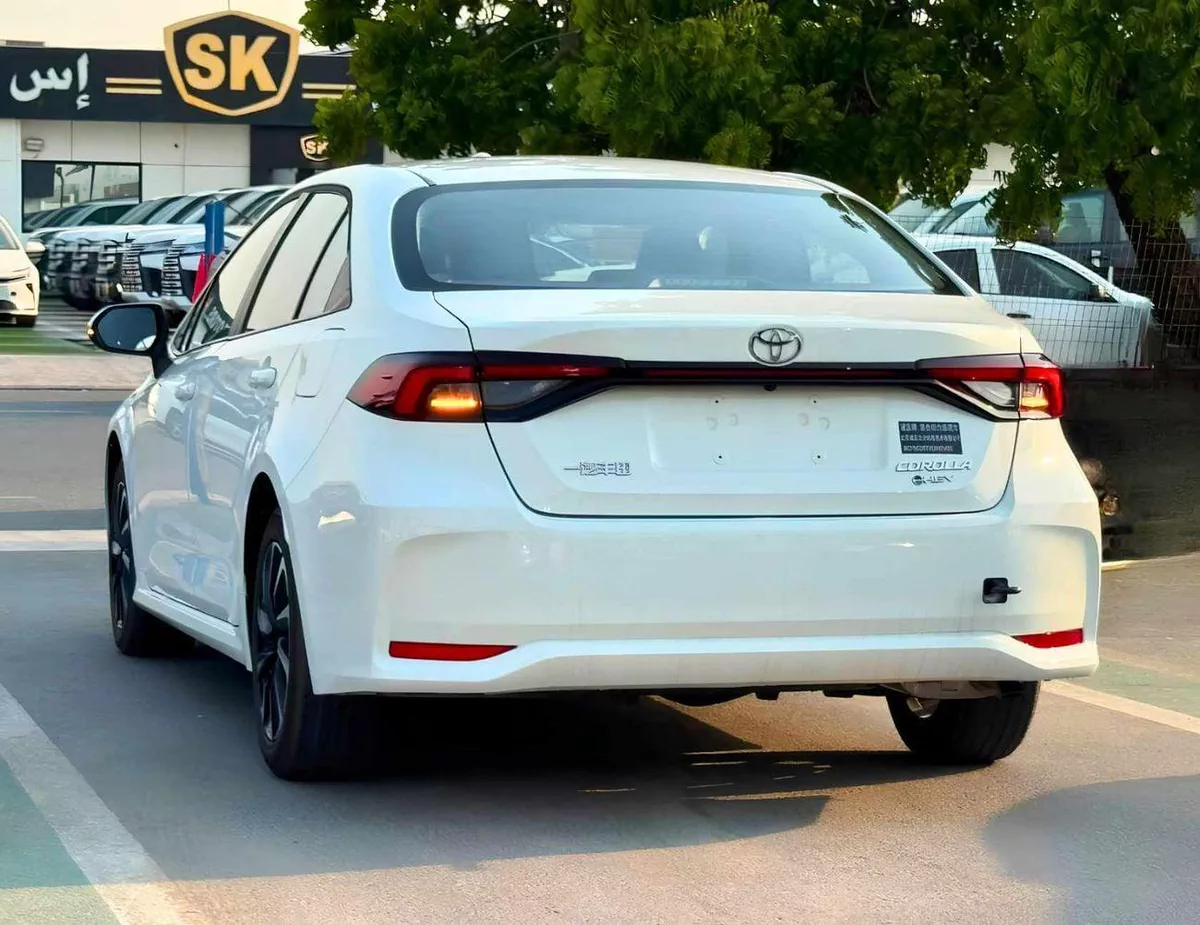 Toyota Corolla HYBRID ELITE || 1.8L V4 / NEW SHAPE / ROOF MOUNTED CAMERA / READY UNITS (CODE # ELIF)-3-0
