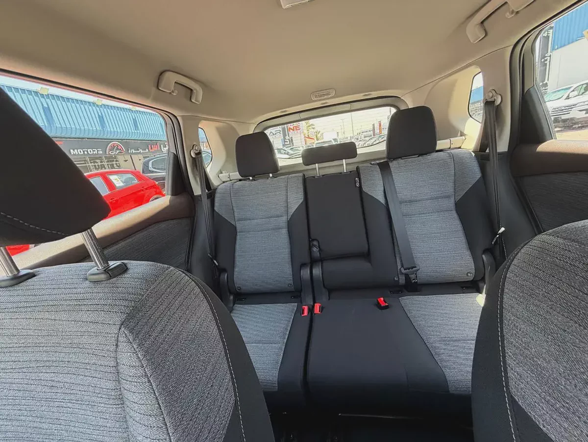 Nissan X-Trail 2025 | GCC Specs | Brand New| 4WD| warranty Rostomani-11-11