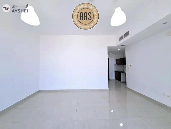 "Spacious studio Available for Rent 41k - 6 cheques payments