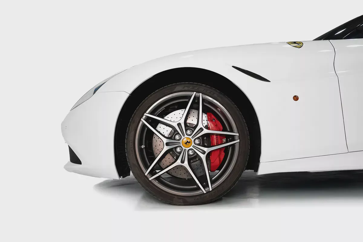 2016 FERRARI CALIFORNIA T | VERY LOW MILEAGE | HANDLING SPECIALE | CARBON LED STEERING |-6-6
