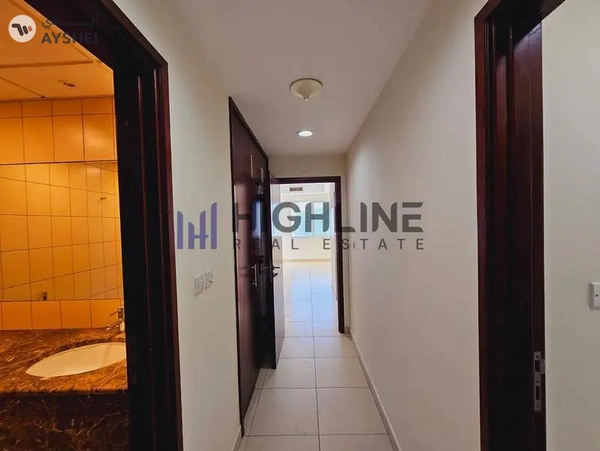 Chiller Free | Close to Metro | Open View | Kitchen Appliances