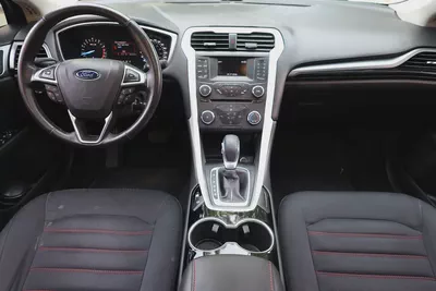 FORD FUSION SE - GCC SPECS - ACCIDENT FREE - FULL SERVICE HISTORY - EXCELENT CONDITION --14