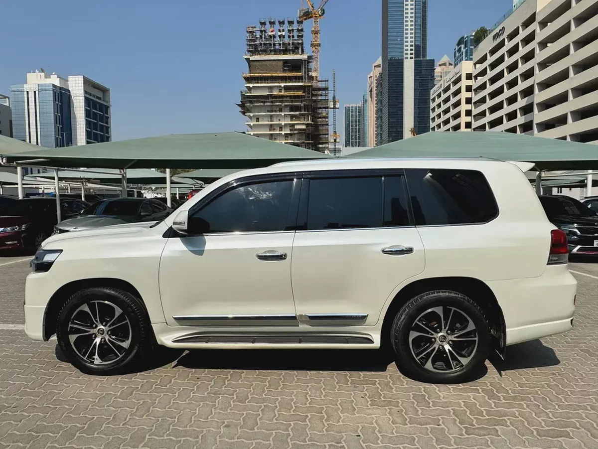 Toyota landcruiser 2021 Gcc Cash, Zero Dp & Without bank-10-10
