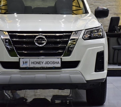 Nissan XTerra SE ( 2024 Model ) in White Color GCC Specs-9