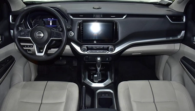 Nissan XTerra SE ( 2024 Model ) in White Color GCC Specs-4