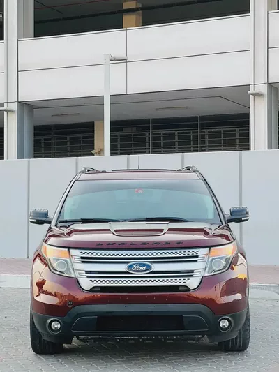 Well Maintained Ford Explorer XLT 2015 | GCC Specs-7