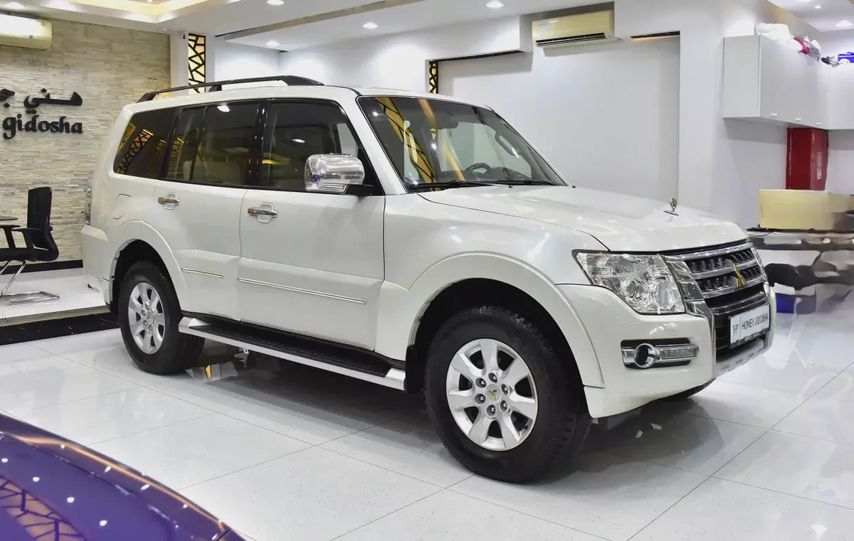 AED 1,249 EMi at 0% DP | Mitsubishi Pajero GLS ( 2020 Model ) in White Color GCC Specs-2-2