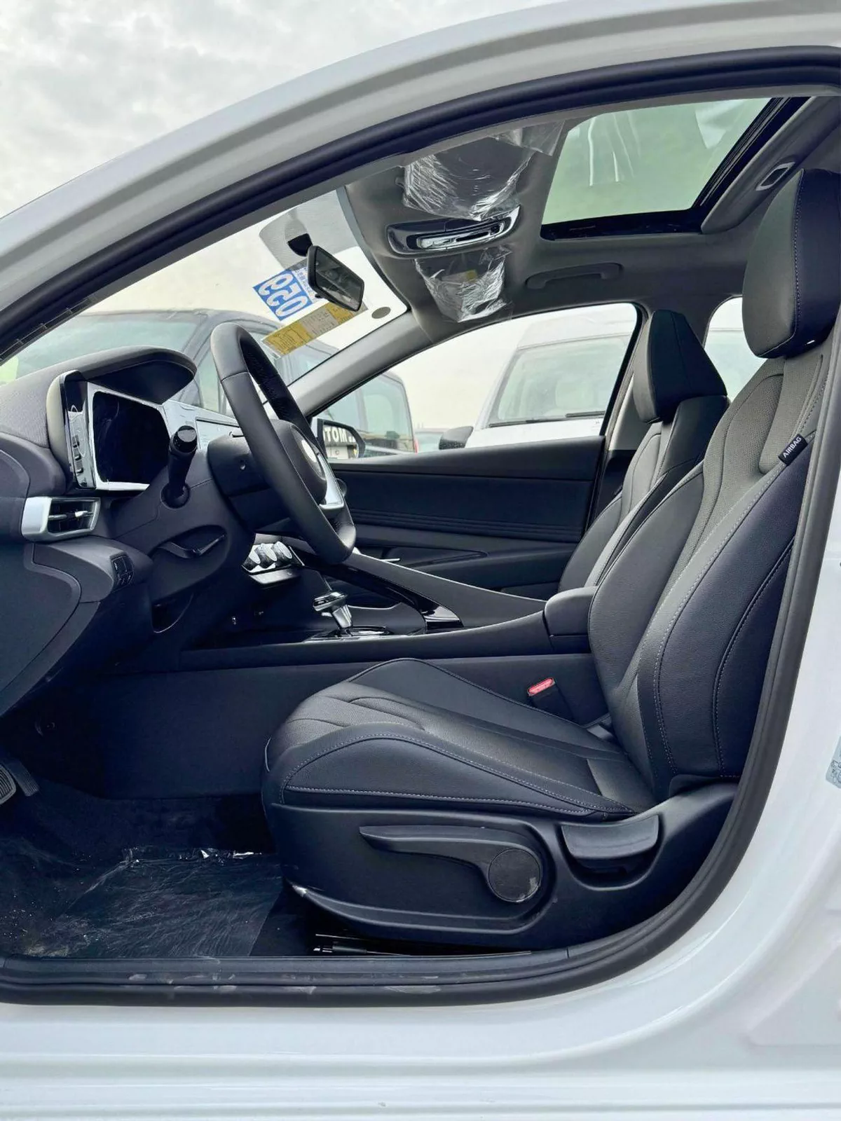 Hyundai Elantra SMART ELITE / 1.5L PETROL, SUNROOF WITH LEATHER, CHINESE SPCES (CODE# ELITE) READY STOCK-4-0