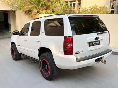 Gulf Specs 2009 CHEVROLET TAHOE Z71 5.3Litre V8 4WD, Pilot Seats and Many Upgrades-10