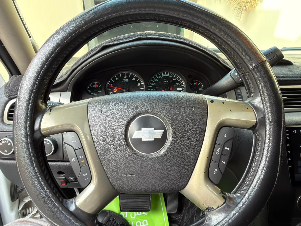 Gulf Specs 2009 CHEVROLET TAHOE Z71 5.3Litre V8 4WD, Pilot Seats and Many Upgrades-11-11