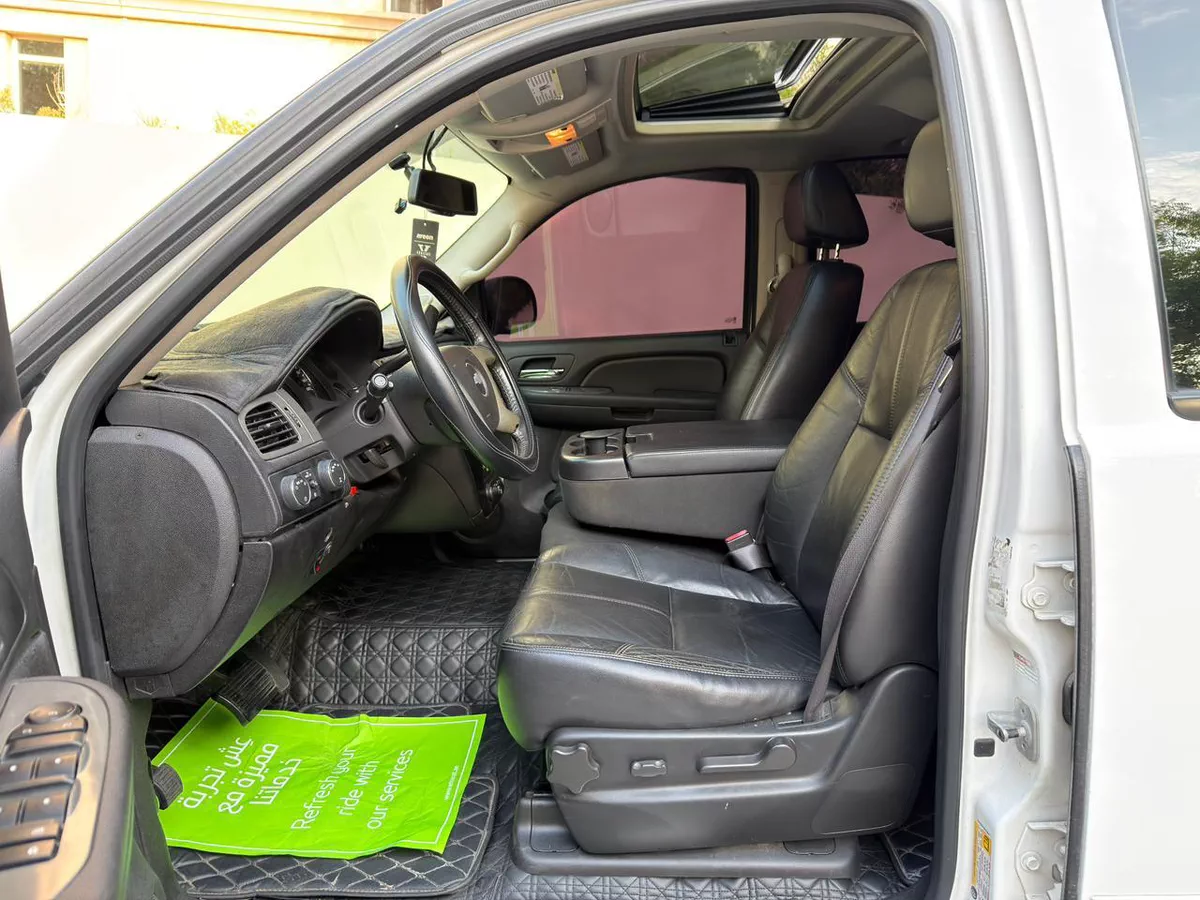 Gulf Specs 2009 CHEVROLET TAHOE Z71 5.3Litre V8 4WD, Pilot Seats and Many Upgrades-12-12
