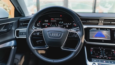 2023 Audi A7L S-line 45TFS 2.0L | Very Low Mileage-12
