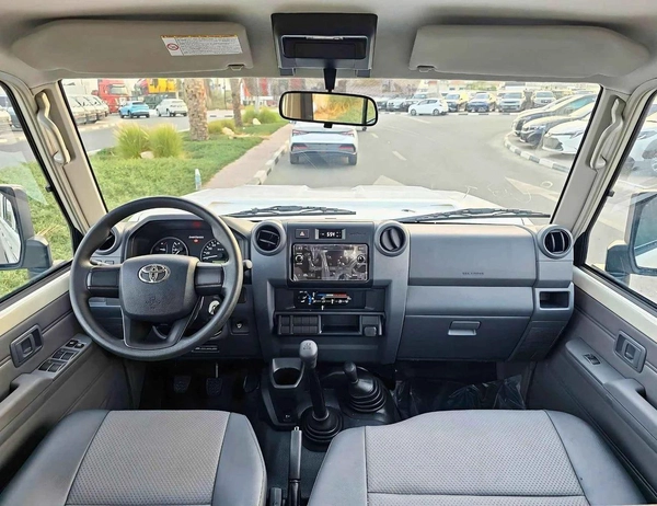 Toyota Land Cruiser 70 4.2L DIESEL | M/T | POWER WINDOWS WITH LEATHER | 4WD (CODE # 68037)
