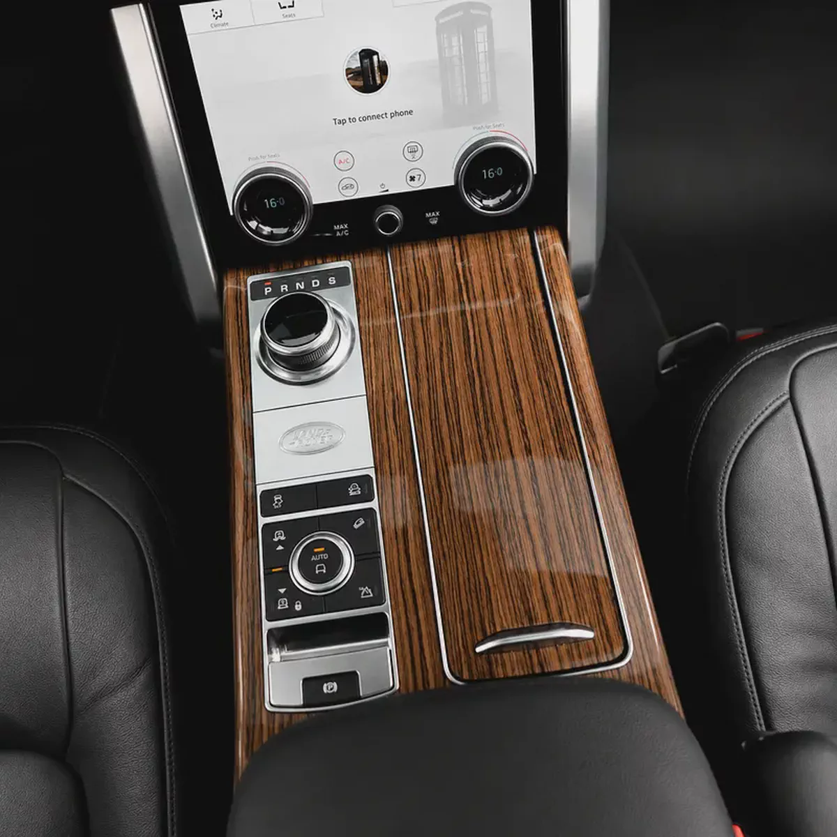 AED 3,544 P.M • 0% Downpayment • Rover Range Rover HSE • 1 Year Warranty-10-10