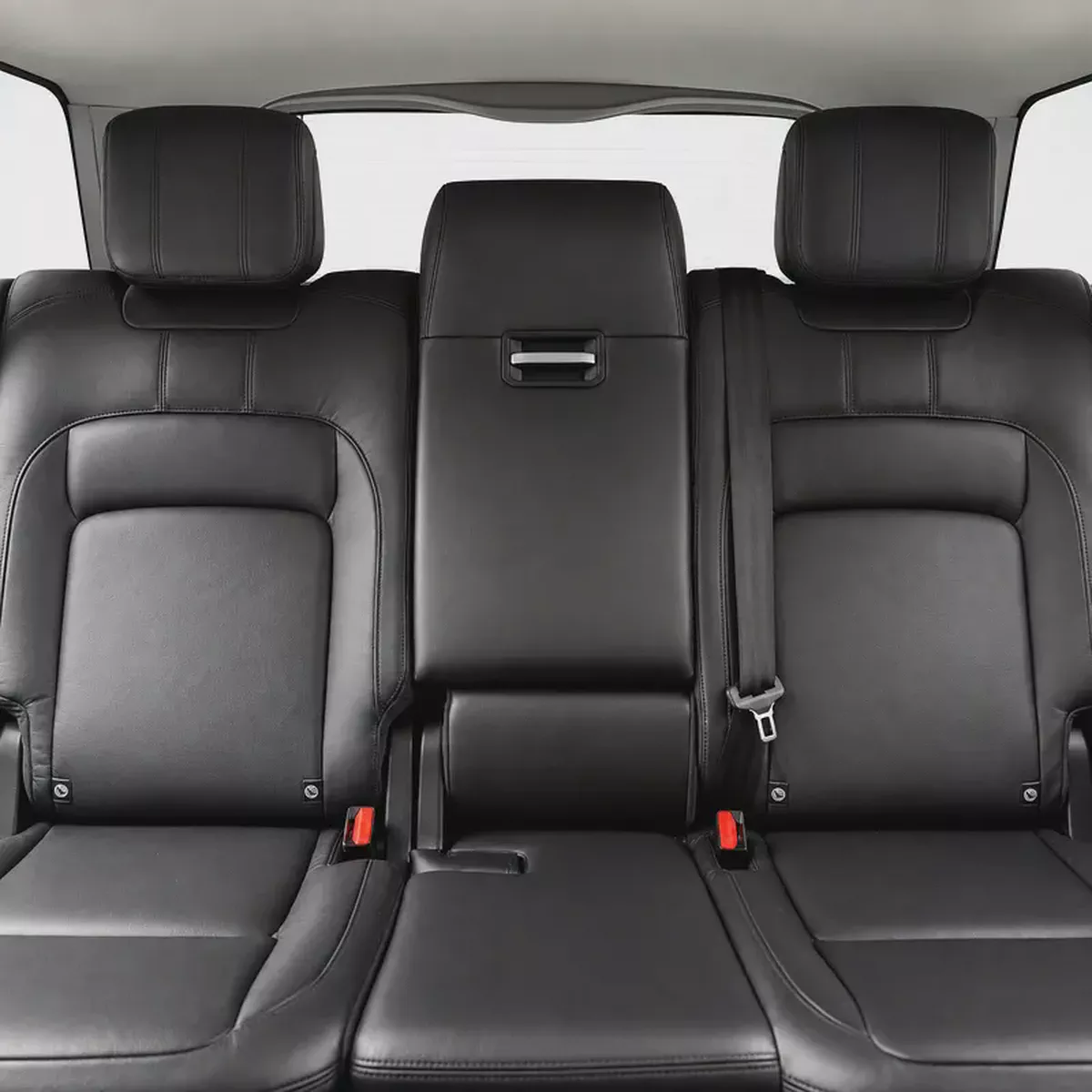 AED 3,544 P.M • 0% Downpayment • Rover Range Rover HSE • 1 Year Warranty-13-13
