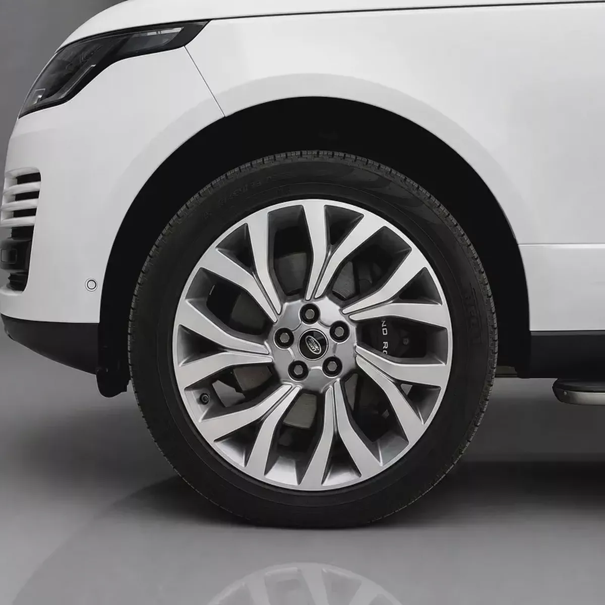 AED 3,544 P.M • 0% Downpayment • Rover Range Rover HSE • 1 Year Warranty-5-5