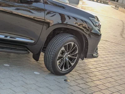 TOYOTA PRADO 2023 GCC V4 2.7L ACCIDENT FREE IN EXCELLENT CONDITION-12