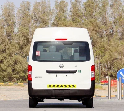 Nissan Urvan STANDARD Nissan Urvan | 2.5 L | 2023 | GCC | Accident-Free | In Excellent Condition | 1310 P.M-4