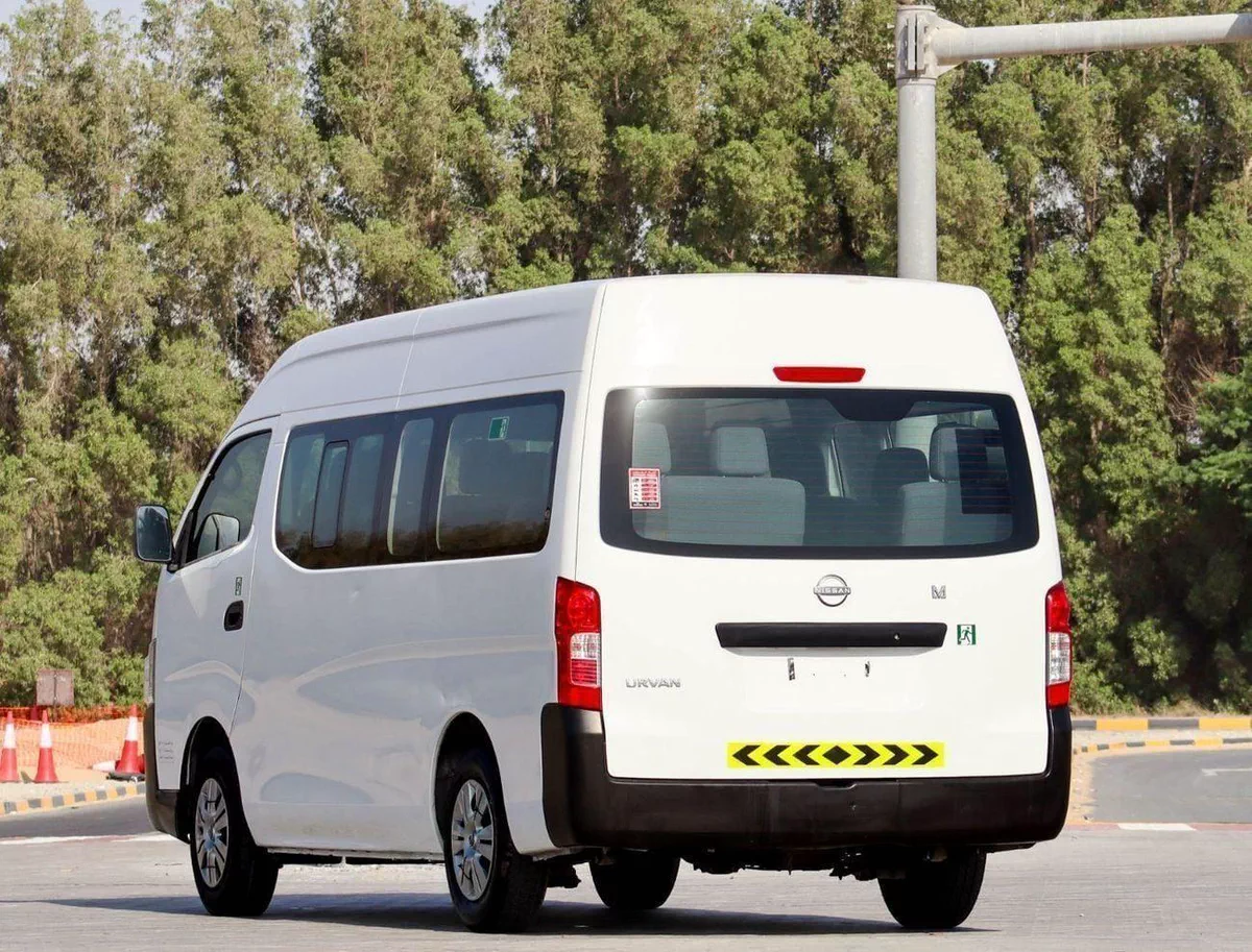 Nissan Urvan STANDARD Nissan Urvan | 2.5 L | 2023 | GCC | Accident-Free | In Excellent Condition | 1310 P.M-3-0