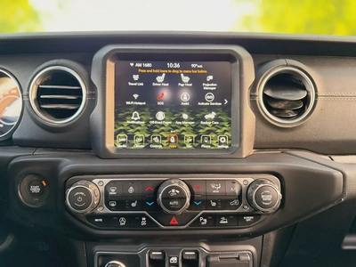 2023 Jeep Wrangler Sahara - American Specs - Low Mileage-17