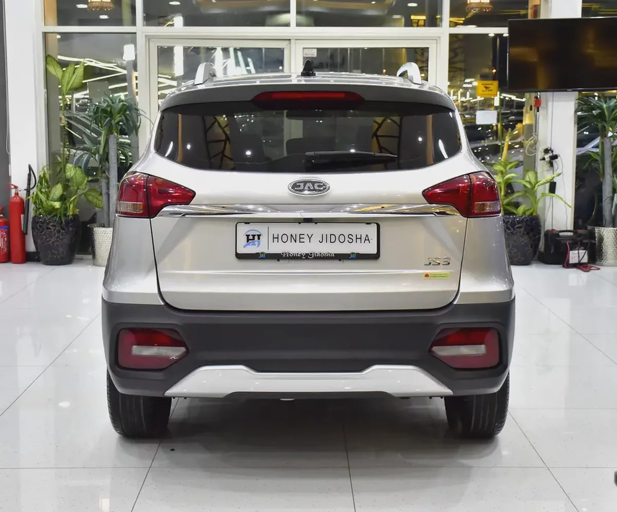 AED 633 EMi for 5Yrs | JAC S3 ( 2025 Model ) in Silver Color GCC Specs-4-4