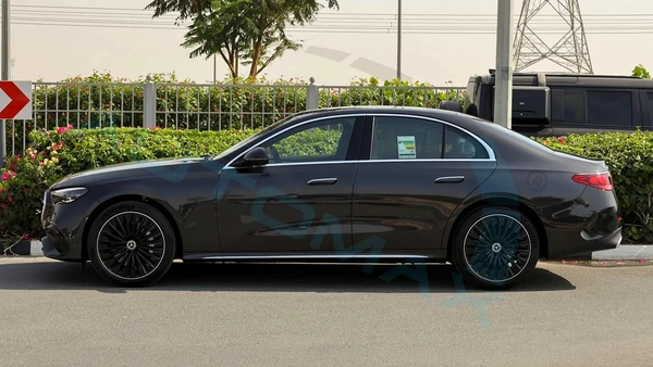 ( 5 Years Warranty At Official Dealer ) 2026 Mercedes-Benz E 300 AMG EQ Boost 2.0T RWD GCC