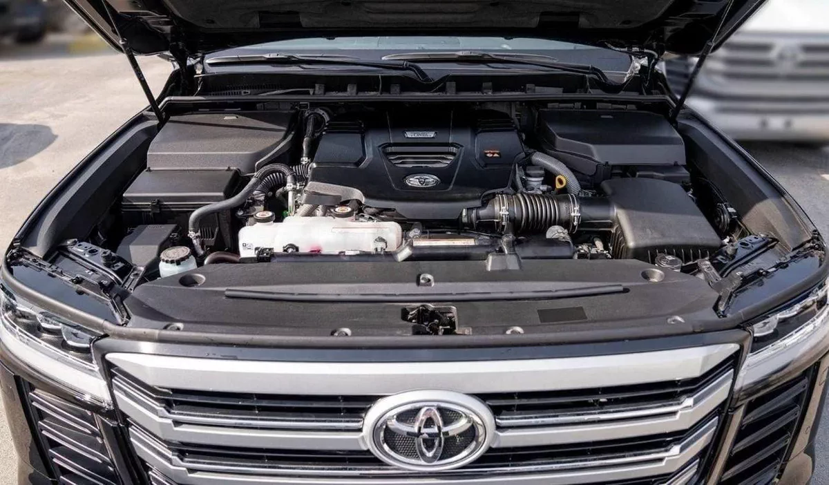 Toyota Land Cruiser VX LC300 VX 3.3D AT MY2025 – BLACK-19-0