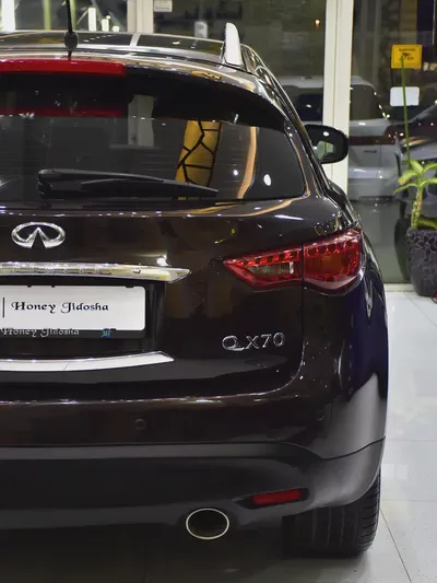 EXCELLENT DEAL for our Infiniti QX70 ( 2016 Model ) in Brown Color GCC Specs-8